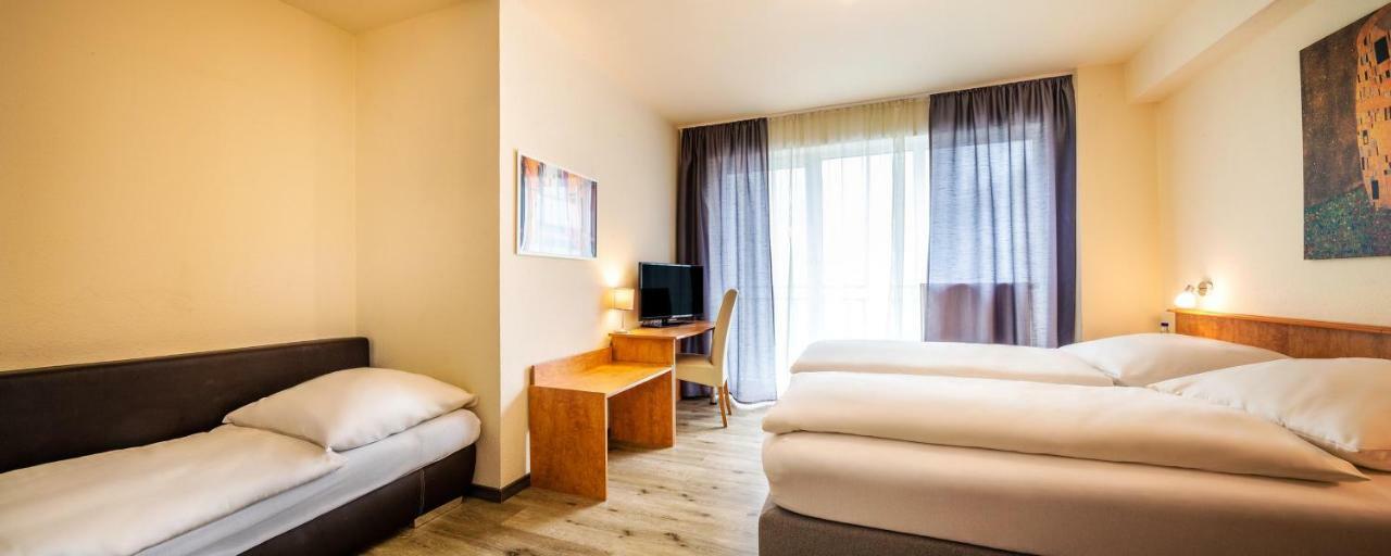 Schroeders City-Style-Hotel Trier Zimmer foto